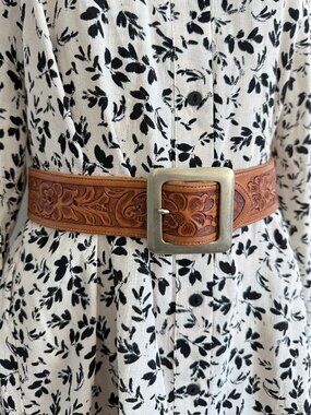 Vintage Polo Ralph Lauren Floral Tooled Leather Western Belt Boho Coastal Cowboy